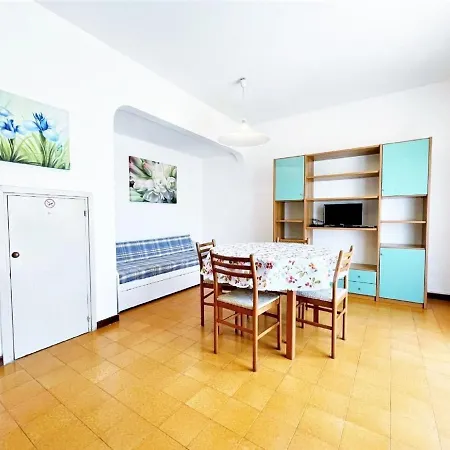 Belvilla By Oyo Spacious With Private Garden Villa